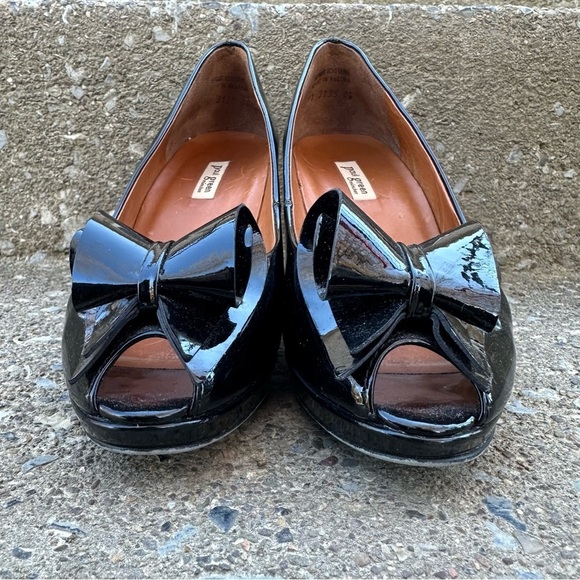 Paul Green Black Patent Leather Heels Pumps Peep Toe Bow Detail - Picture 4 of 7